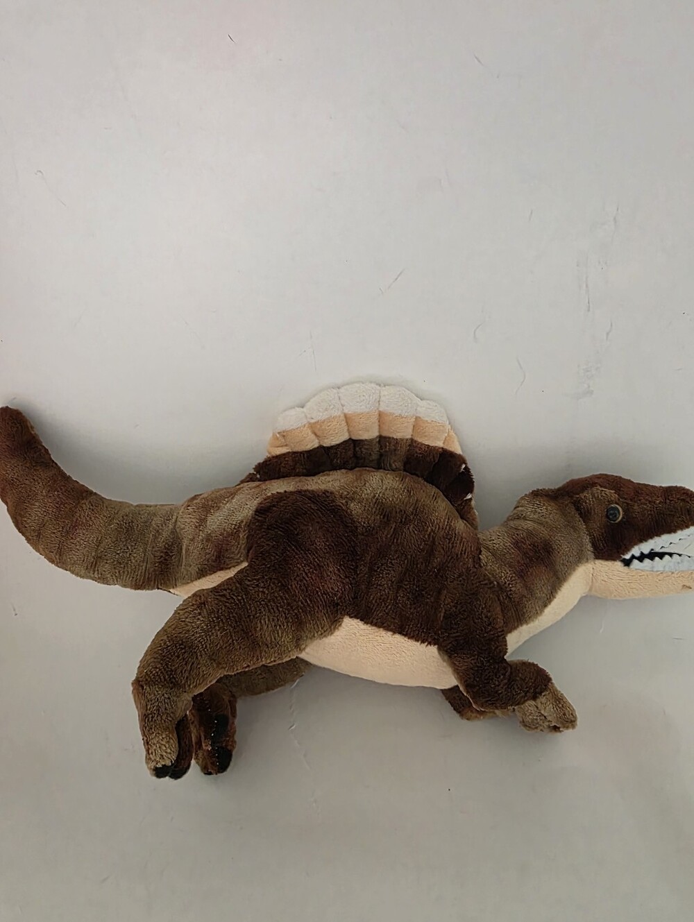 Wild Republic Spinosaurus Dinosaur Small Plush Stuffed Animal 10" Tall Very goo
